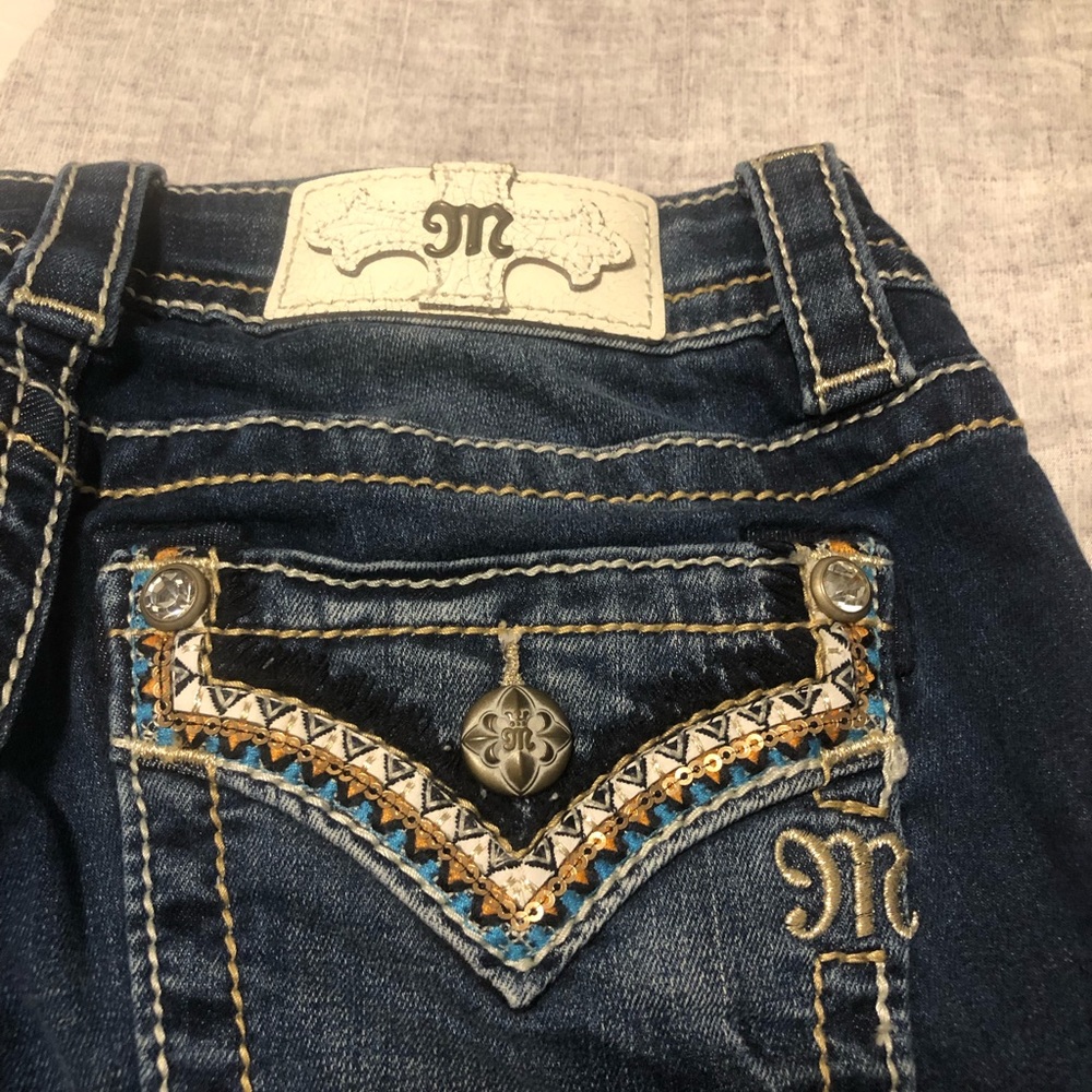 Size 24”Miss Me Signature Capri